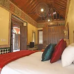 La Casa Del Cipres Casa Con Historia Vila *